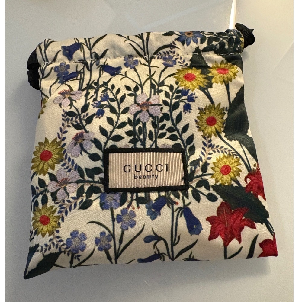 Gucci Beauty MGL GWP Scrunchies 3 Piece Set Floral Print Satin Drawstring Pouch - Picture 2 of 7
